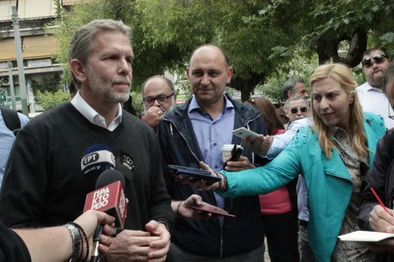 Παύλος Γερουλάνος: Υποψήφιος του ΚΙΝΑΛ στον Δήμο της Αθήνας (εικόνες)